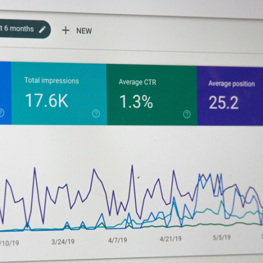Vaga de Emprego em Design UI/UX: Aprenda as habilidades necessárias para se destacar no mercado de trabalho