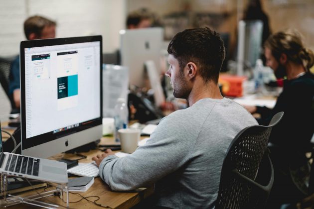 Lei de Hicks: O Impacto do Design UX na Experiência do Usuário